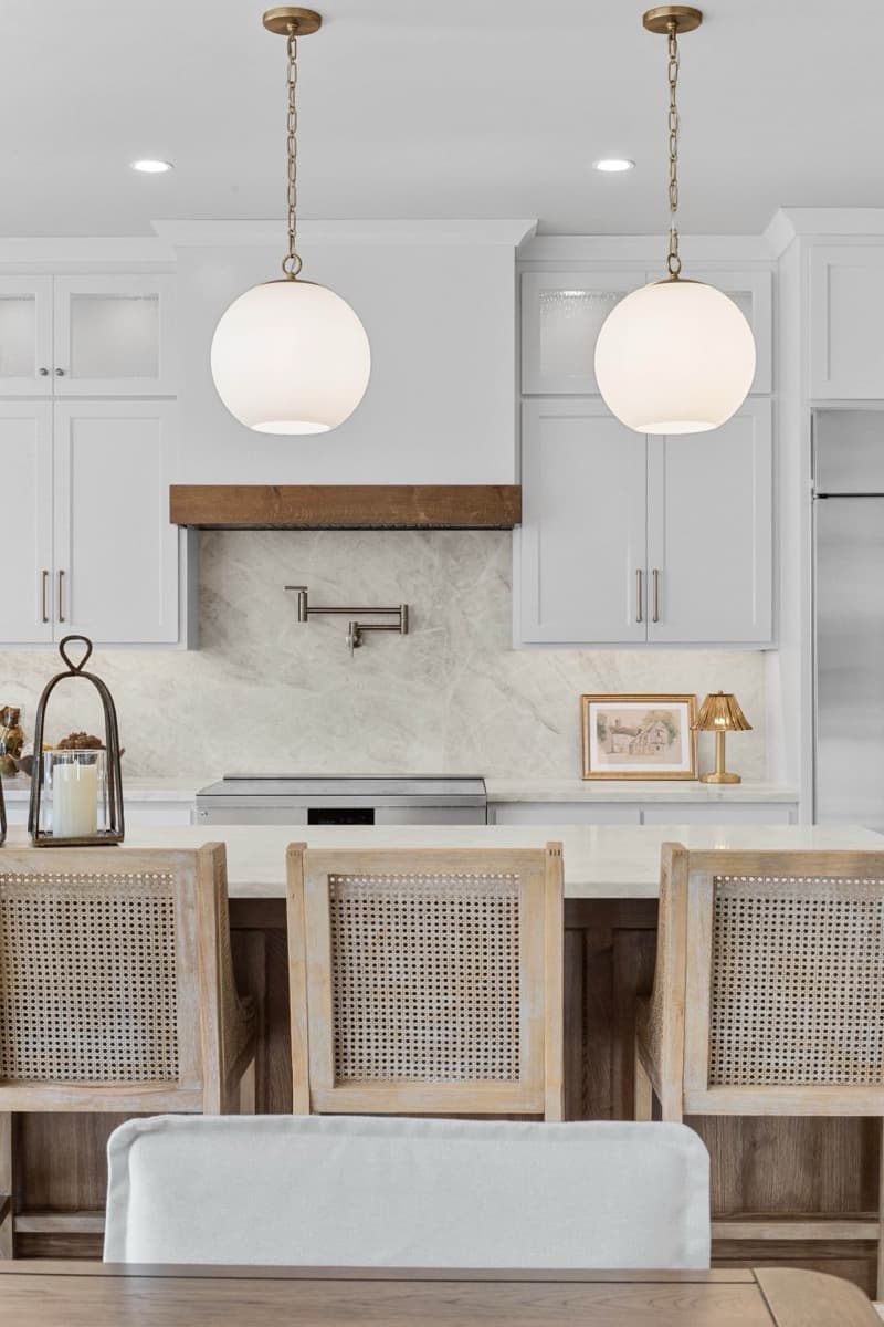 Kitchen Detail & Backsplash