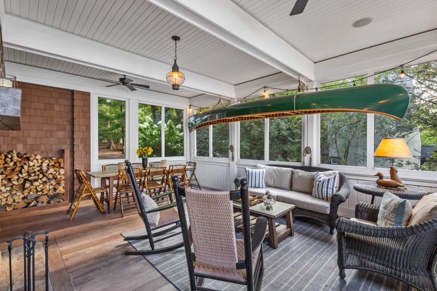 Screened Porch Retreat